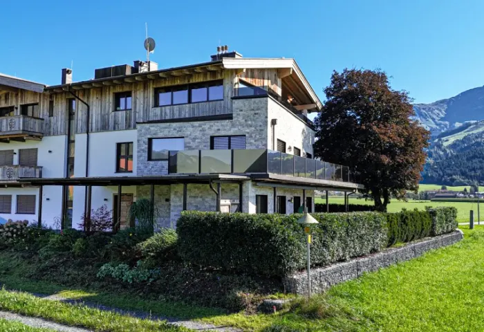 AUSSENANSICHT
