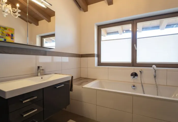 BADEWANNE