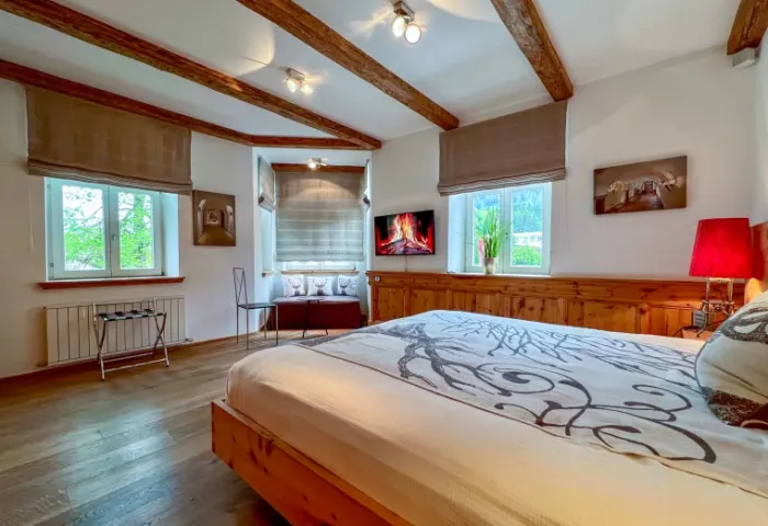 SCHLAFZIMMER