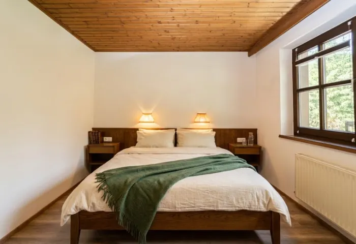 SCHLAFZIMMER